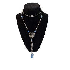 Avon “metallic heart tassel” Silver Heart Pendant Necklace with Blue Accents NIB